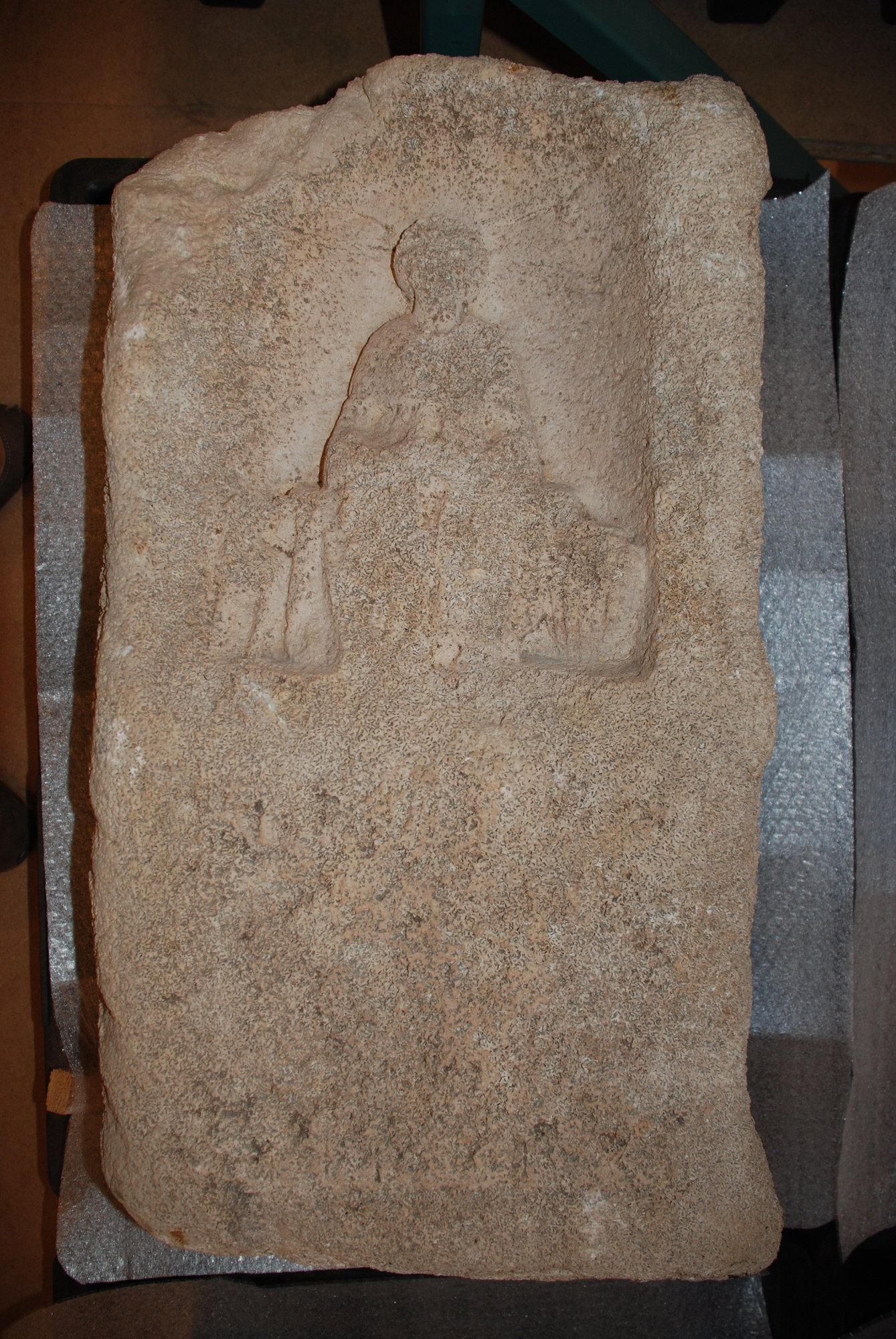 Nehalennia altar (RMO Leiden, i 1970/12.15)