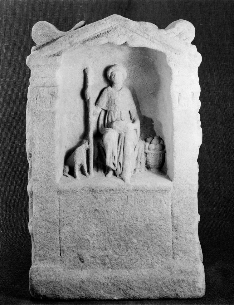 Nehalennia altar (RMO Leiden, i 1971/11.54)